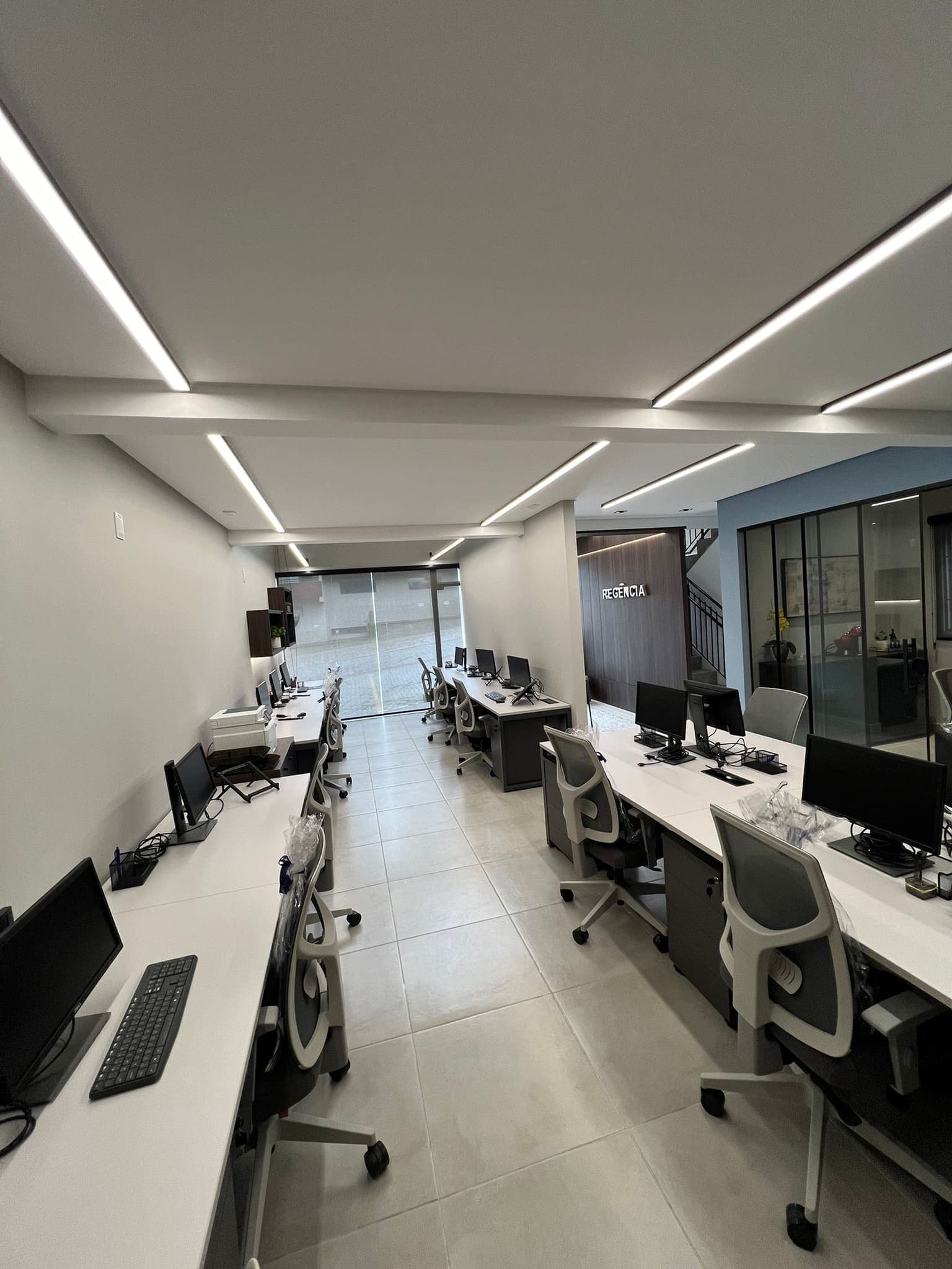 Ambiente de trabalho da equipe da Regência.